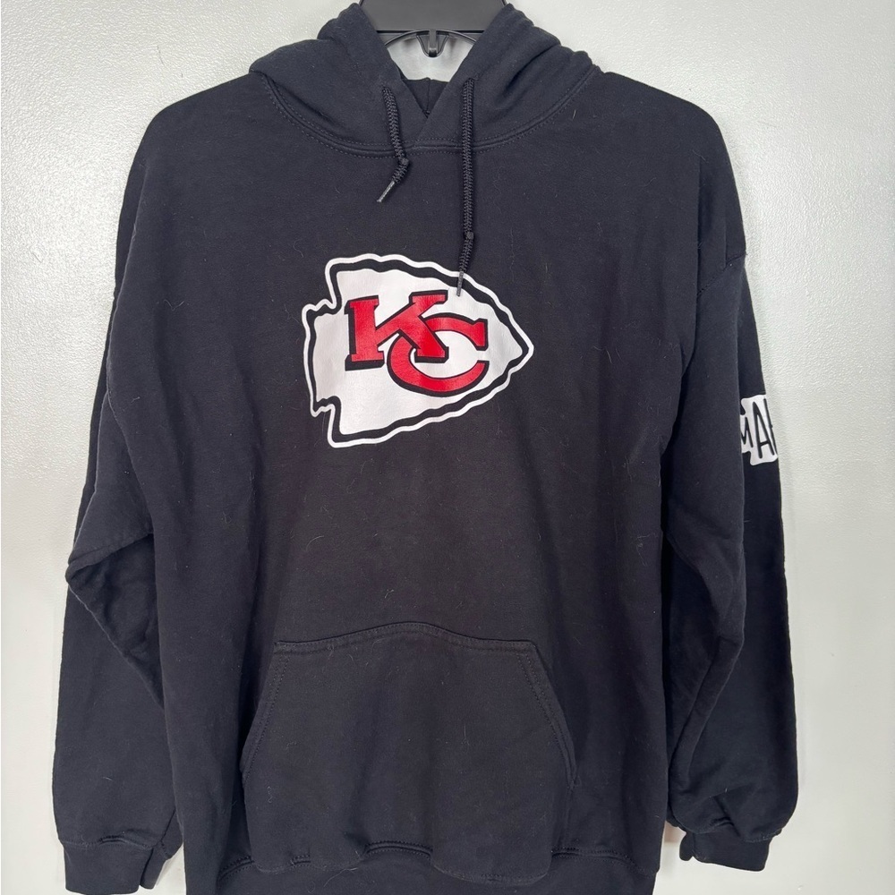 Kansas City Chiefs Patrick
Mahomes Arrowhead Logo...